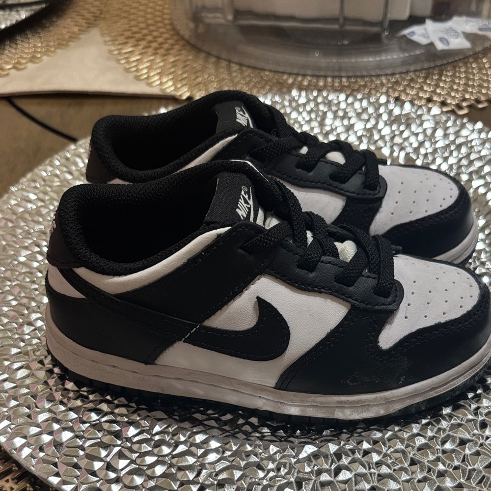 Nike Kids Black and White Sneakers
